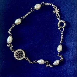 Tory Burch Crystal Pearl Logo Bracelet
NEW